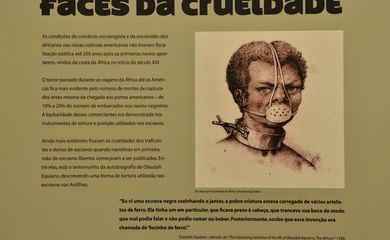 Retratos de escravos na exposição Forever Free-Livres para Sempre, sobre a história do tráfico de escravos no  mundo, no Museu da Justiça (Fernando Frazão/Agência Brasil)