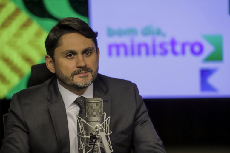 Brasília (DF), 19/02/2025 - Juscelino Filho (Comunicações), participa do programa Bom dia, Ministro, na Empresa Brasil de Comunicação (EBC). Foto: Joédson Alves/Agência Brasil