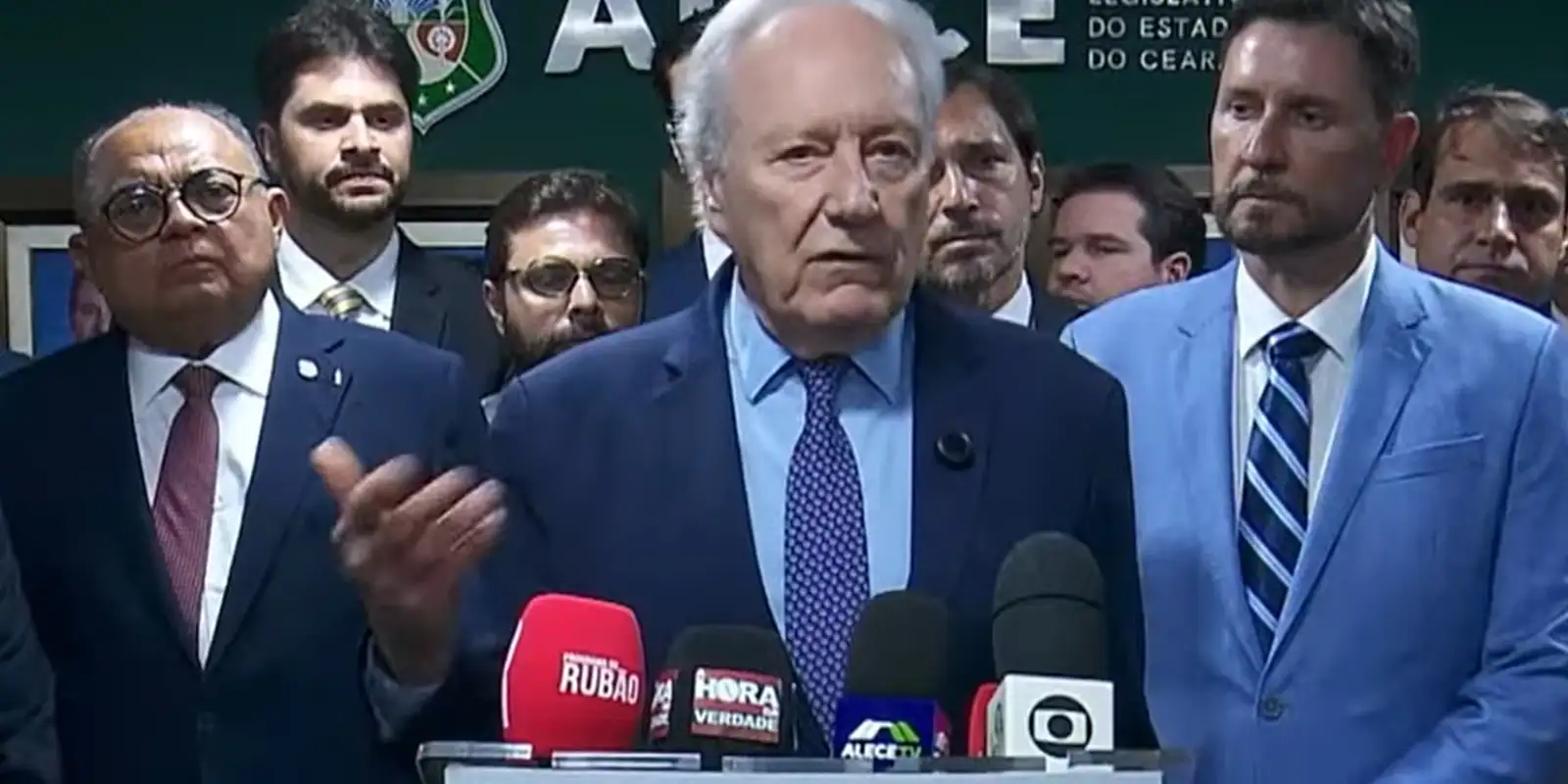 Lewandowski diz que não recebeu pedido de apoio à operação no Rio Lewandowski diz que não recebeu pedido de apoio à operação no Rio