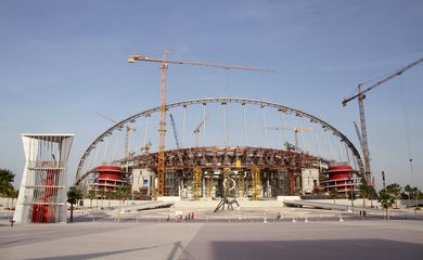 Construção do Estádio Khalifa em Doha