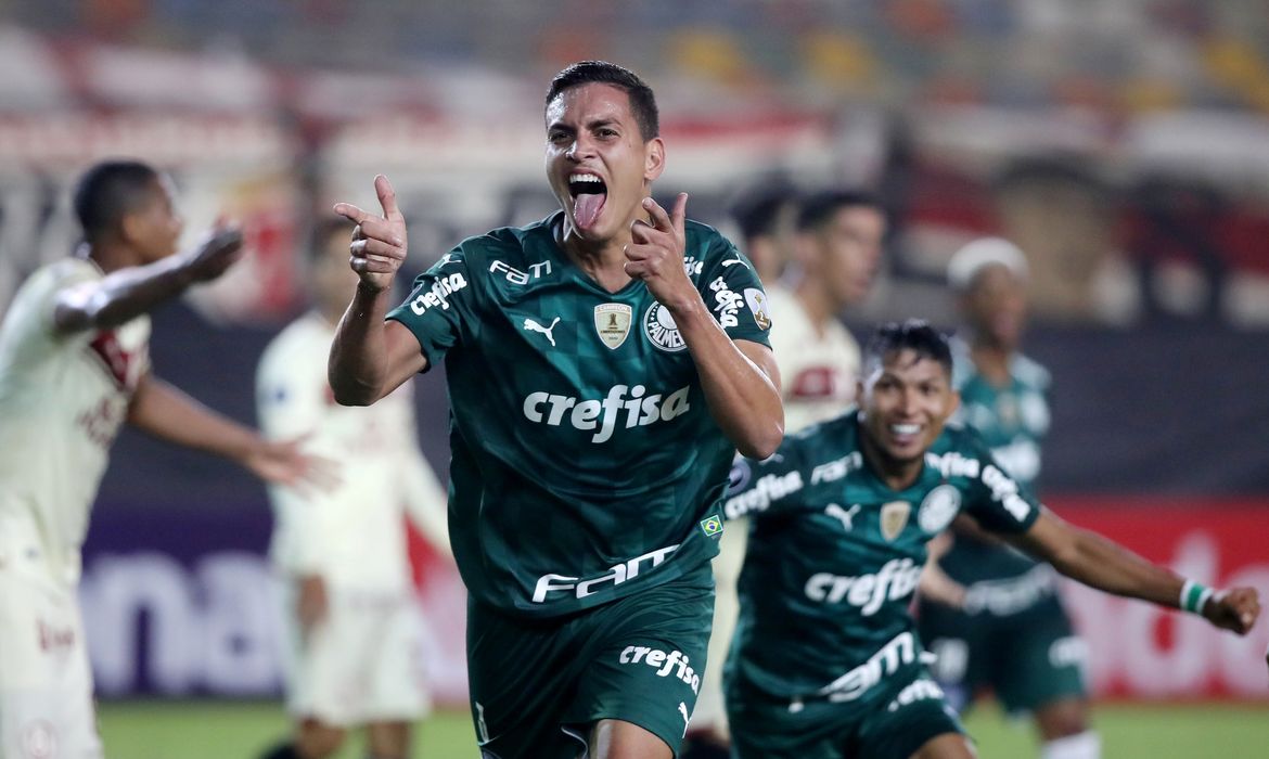 Palmeiras, universitario, Libertadores