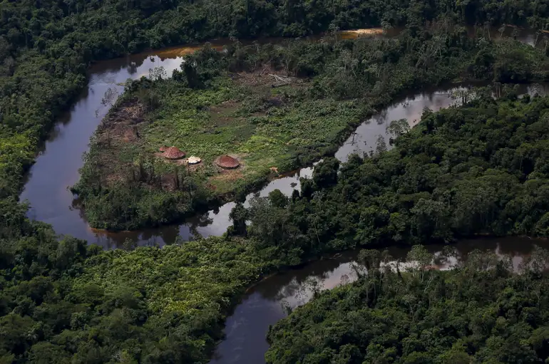 Comunidade yanomami em Roraima