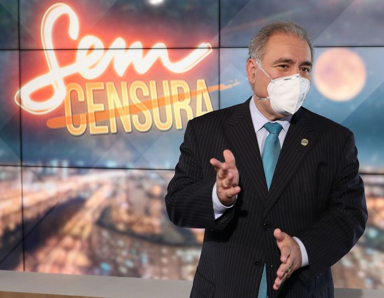 O ministro da Saúde, Marcelo Queiroga, participa do programa Sem Censura,  na TV Brasil