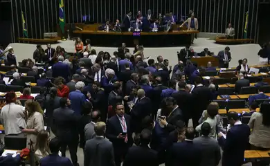 Brasília - 01/10/2025 -Sessão da Câmara dos Deputados para votar o isenção do IR. Foto: Lula Marques/ Agência Brasil.