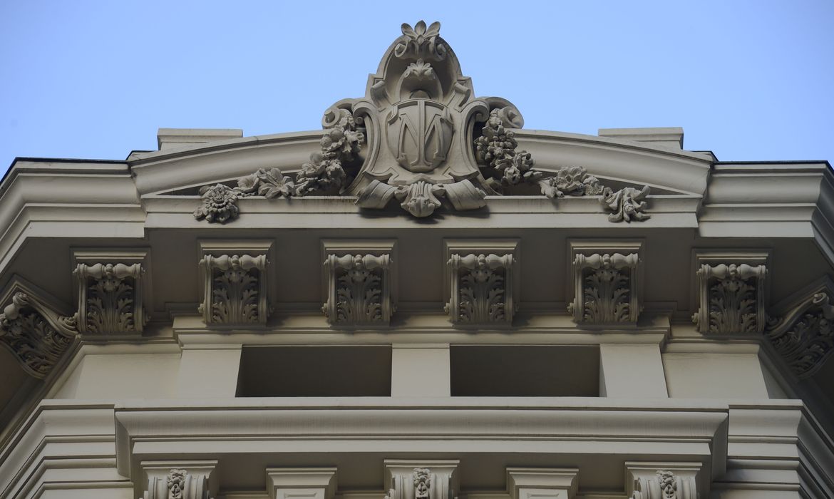 Theatro Municipal do Rio de Janeiro completa 109 anos