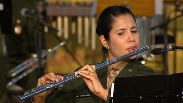 Flautista da Banda Sinfônica do Exército