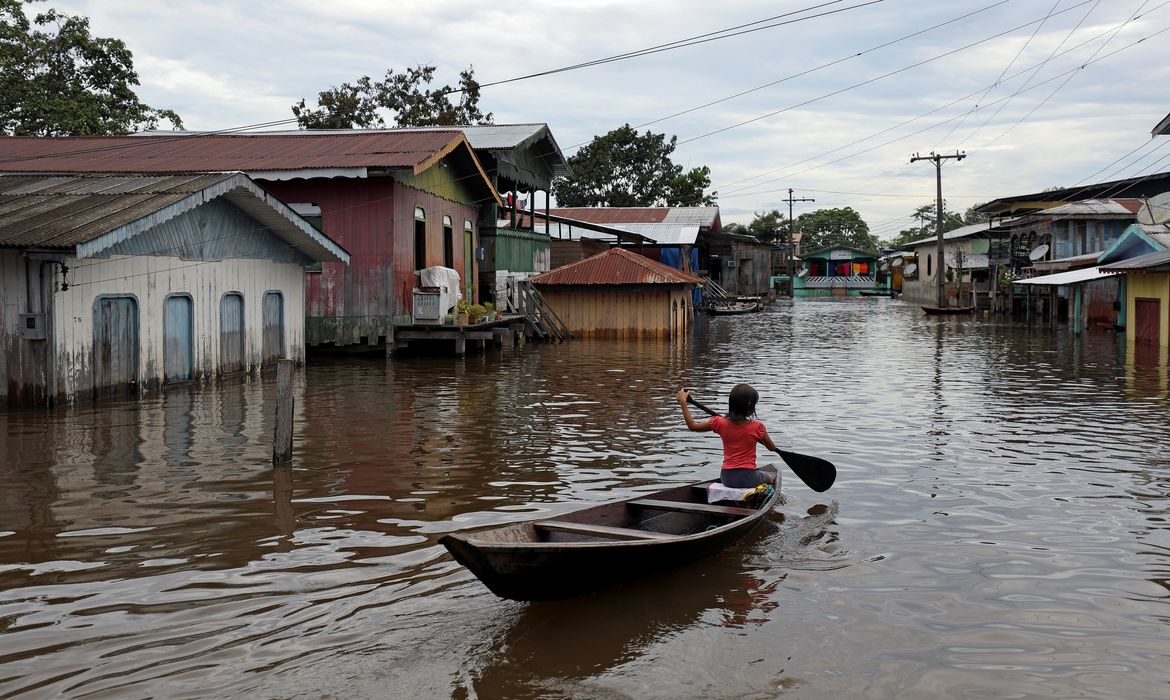 Cheia do Rio Amazonas/Cidades inundadas no estado do Amazonas