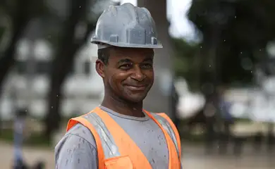 Brasília (DF), 30/01/2026 - O pedreiro Genival Gil fala sobre a isenção no Imposto de Renda para quem ganha até 5mil reais.Foto: Marcelo Camargo/Agência Brasil