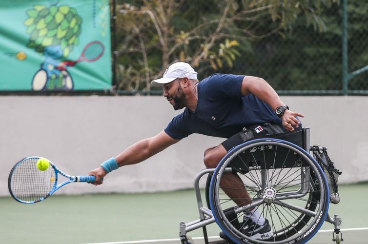 DAniel Rodrigues, tenista de cadeira de rodas, poder representar o Brasil na Paralimpíada de Tóquio, em 2021