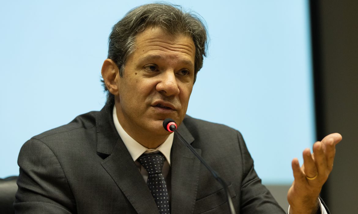 Brasília (DF) 28/02/2023 O ministro da Fazenda, Fernando Haddad, durante coletiva sobre a reoneração dos combustíveis.