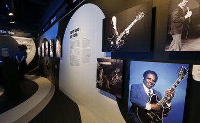 São Paulo (SP), 28/07/2023,  Itens da vida e obra de B.B. King estão disponíveis para visitação em uma exposição inédita dedicada ao Rei do Blues no Museu da Imagem e do Som (MIS).   Foto Paulo Pinto/Agência Brasil