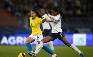 França vence Brasil por 2 a 1 no Torneio Internacional da França, em 19/02/2022 - futebol feminino - seleção brasileira
