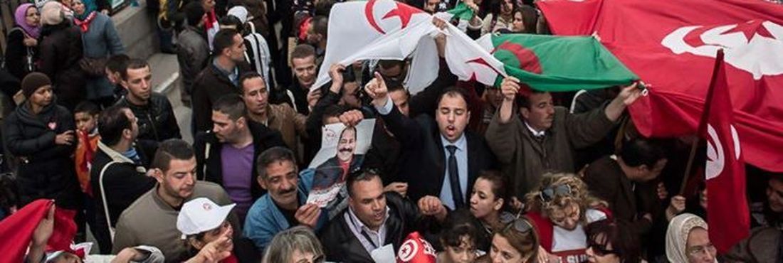 Marcha durante Fórum Social Mundial na Tunísia 