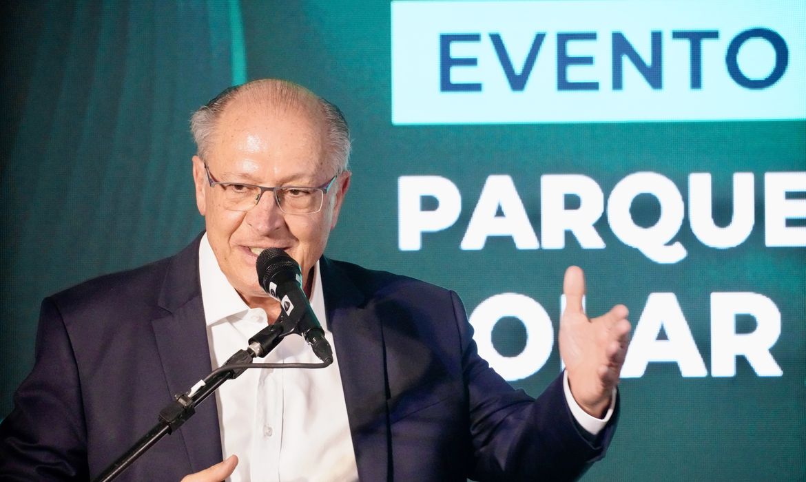 Arinos (MG)., 04/06/2025 - Vice-presidente da República Geraldo Alckmin durante Inauguração do Parque Solar Arinos Newave Energia. Foto: Cadu Gomes/VPR