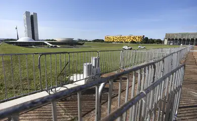 Brasília - Polícias Militar e Legislativa reforçam a segurança no Congresso Nacional durante votação dos destaques da reforma da Previdência Social, na comissão especial na Câmara dos Deputados (Marcelo Camargo/Agência Brasil)