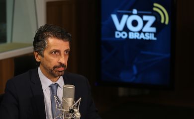 O ministro do Meio Ambiente, Joaquim Álvaro Pereira Leite, participa do programa A Voz do Brasil