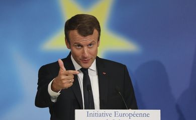 O presidente francês, Emmanuel Macron, durante o discurso em que propôs o fortalecimento das estruturas de segurança europeias