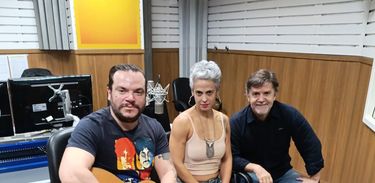 Banda Quinta Essência, Mari Coelho e Gleisson Chaves