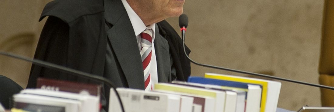 Lewandowski, ministro relator do Mensalão, faz leitura do seu voto