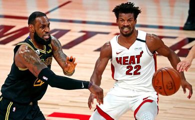 Partida das finais da NBA entre Los Angeles Lakers e Miami Heat