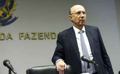 Brasília - Henrique Meirelles concede primeira entrevista coletiva como ministro da Fazenda (Marcelo Camargo/Agência Brasil)