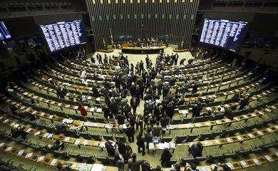 Brasília - O Congresso Nacional analisa e vota cinco vetos presidenciais que trancam a pauta (Marcelo Camargo/Agência Brasil)