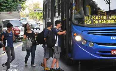 Belo Horizonte (BH) 16/07/2023  Os ônibus que atendem vilas e favelas terão passe livre integral para estudantes da rede pública.Foto: Breno Pataro/ Prefeitura de Belo Horizonte.