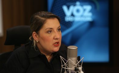 A presidente da Caixa, Daniella Marques Consentino, é a entrevistada do programa A Voz do Brasil