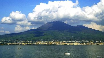 Tremores em supervulcão na Itália deixam cientistas em alerta