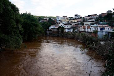 Matias Barbosa (MG), 01/03/2026 - Consequências das fortes chuvas e transbordamento do rio Paraibuna na cidade.