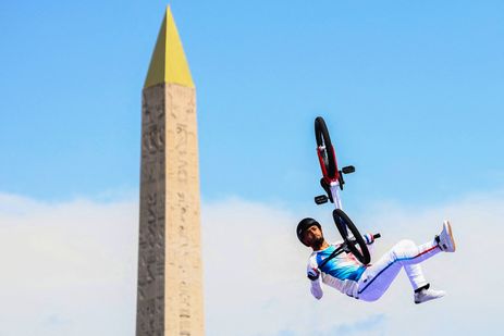 Paris 2024 Olympics - BMX Freestyle - Men's Park Final - La Concorde 2, Paris, France - July 31, 2024. Anthony Jeanjean of France in action during run two. REUTERS/Esa Alexander