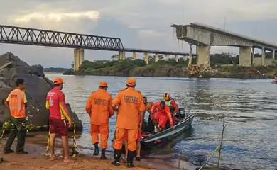 Brasília (DF) 22/12/2024 - Desabamento da ponte em rodovia federal que liga Aguiarnópolis a Estreito e determina força-tarefa para o local.
Foto: Bombeiros Militar/Governo do Tocantins