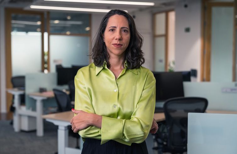 30/01/2026 - Programa Brasil no Mundo, da TV Brasil, debate primeiro ano do governo Trump com a economista Laura Carvalho. Foto: EBC/Divulgação