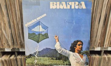 capa do album por Biafra