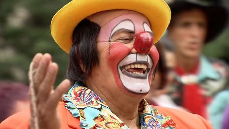 Palhaco Xuxu na estreia da série Circos
