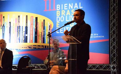 O diretor da 3ª bienal do Livro e da Leitura de Brasília, Nilson Rodrigues