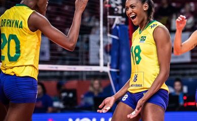 Brasil se classifica à segunda fase da Liga das Nações após derrotar Coreia do Sul, em 30/06/2022 - vôlei feminino - seleção brasileira