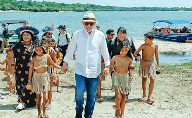 Reserva Extrativista Tapajós-Arapiuns (PA), 02/11/2025 - Presidente da República, Luiz Inácio Lula da Silva, durante visita à Aldeia Vista Alegre do Capixauã. Foto: Ricardo Stuckert/PR