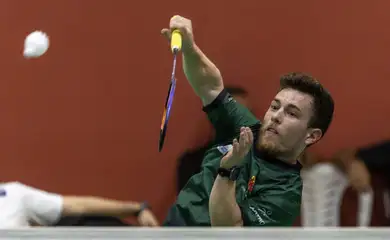 Vitor Tavares é ouro em torneio internacional de badminton paralímpico - em 19/05/2025