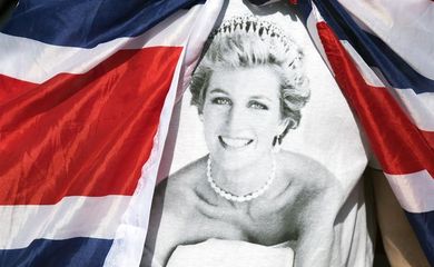 A morte prematura da princesa Diana de Gales, há 20 anos, comoveu o mundo 