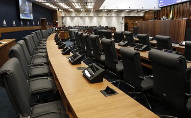 Plenário da nova sede da Assembleia Legislativa do Estado do Rio de Janeiro (Alerj), no Edifício Lúcio Costa, na Rua da Ajuda, centro da cidade.
