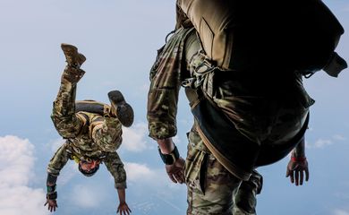 U.S. Army Green Berets Jump Training, USA