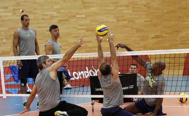 Vôlei sentado - Divulgação CPB