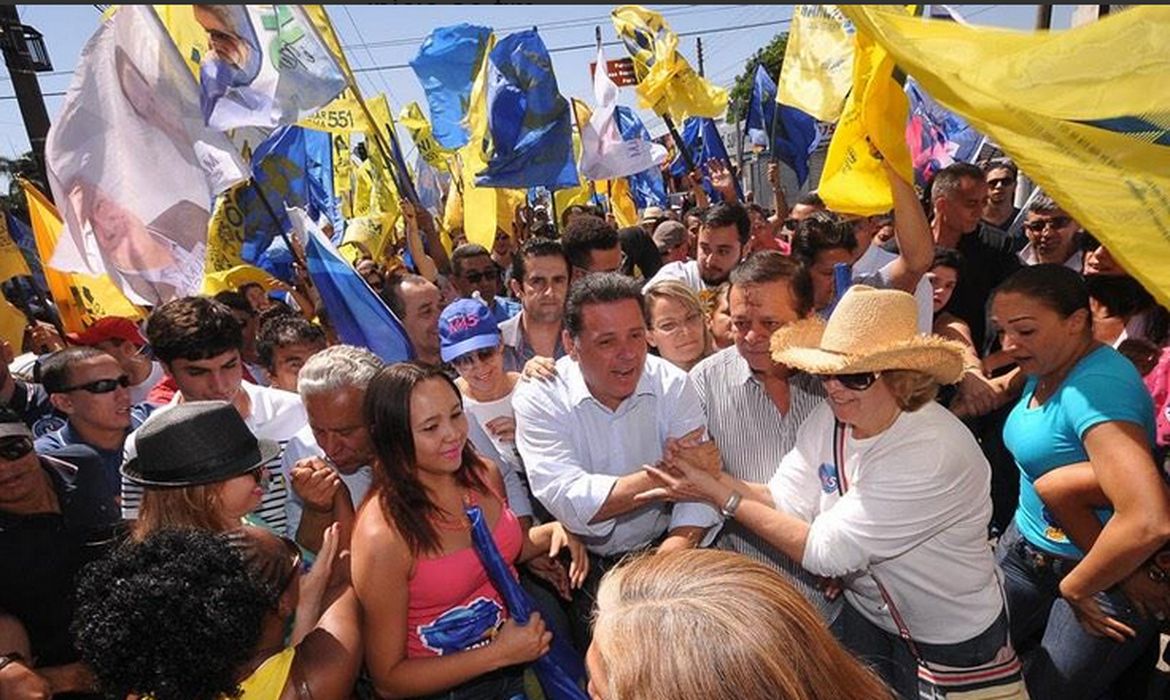 Perillo é eleito governador de Goiás