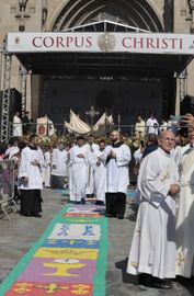 São Paulo (SP), 19/06/2025 -  Solenidade de Corpus Christi na Catedral da Sé, presidida pelo Cardeal Odilo Scherer.  Foto: Paulo Pinto/Agência Brasil