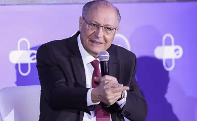 Brasília (DF), 06/08/2025 - O vice-presidente da República e ministro do Desenvolvimento, Indústria, Comércio e Serviços, Geraldo Alckmin, participa da abertura do 4º Fórum Saúde
Foto: José Cruz/Agência Brasil