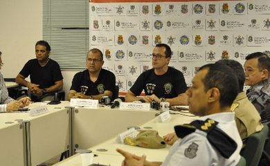 Representantes de órgãos de segurança discutem situação em Fortaleza - Divulgação/Secretaria de Segurança do Ceará