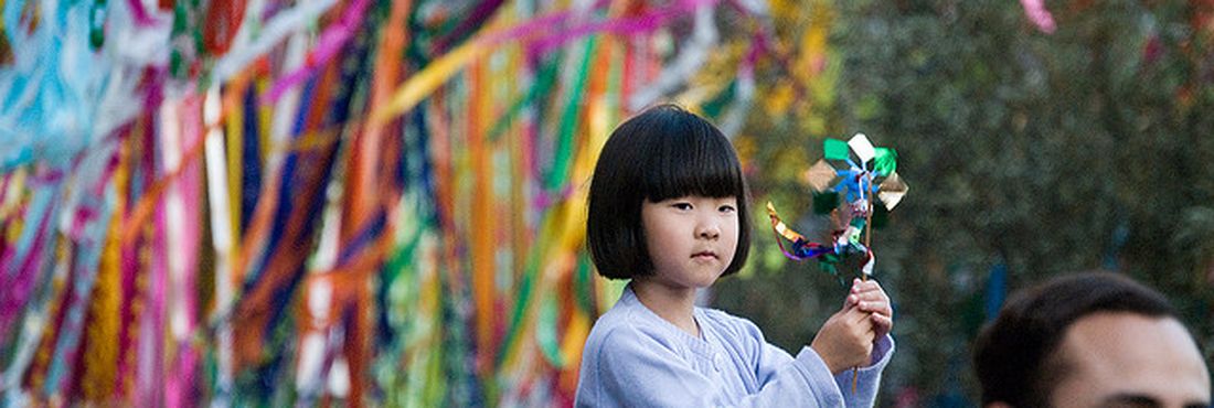 Festival das Estrelas, em São Paulo Festival das Estrelas é o maior evento nipônico fora do Japão e ocorre no tradicional bairro da Liberdade, em São Paulo