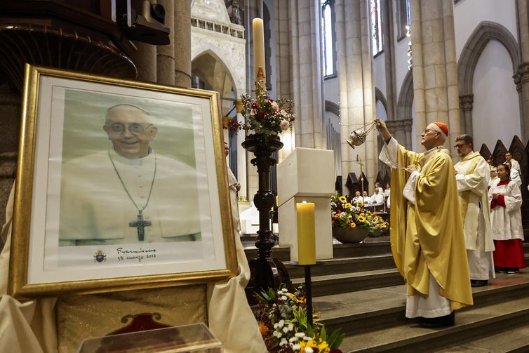 São Paulo (SP), 21/04/2025 - Cardeal Odilo Pedro Scherer, arcebispo de São Paulo, preside missa em sufrágio do Papa Francisco que faleceu nesta segunda-feira.Foto: Paulo Pinto/Agência<h3>Notícias relacionadas:</h3><ul><li><a href=