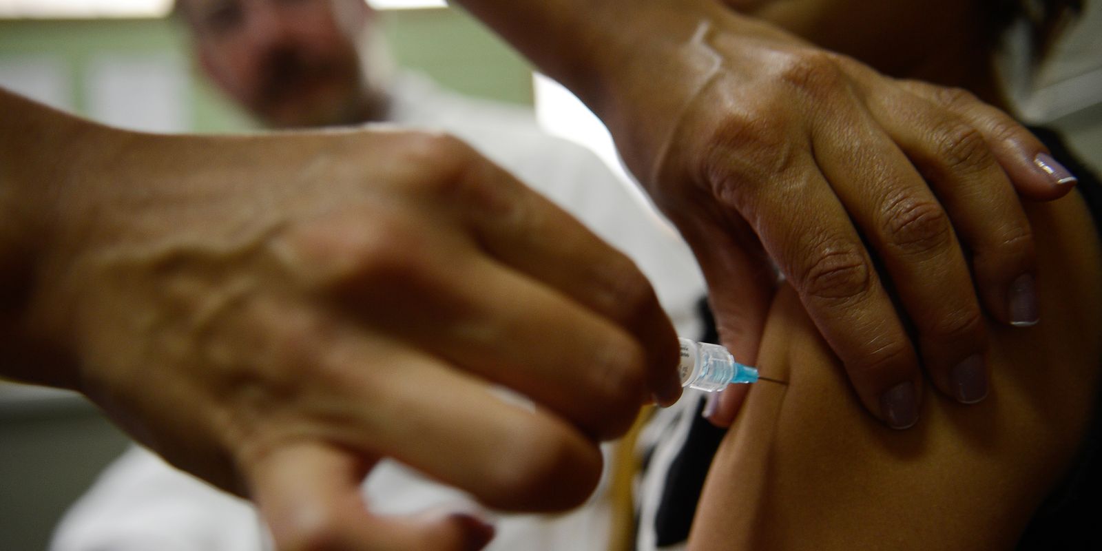 Evento no Rio reforça importância da vacinação contra o HPV